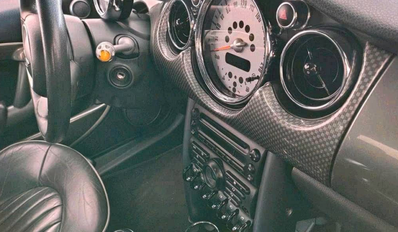 
								Mini Cooper – Park Lane full									