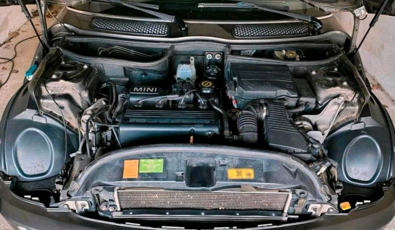 
								Mini Cooper – Park Lane full									